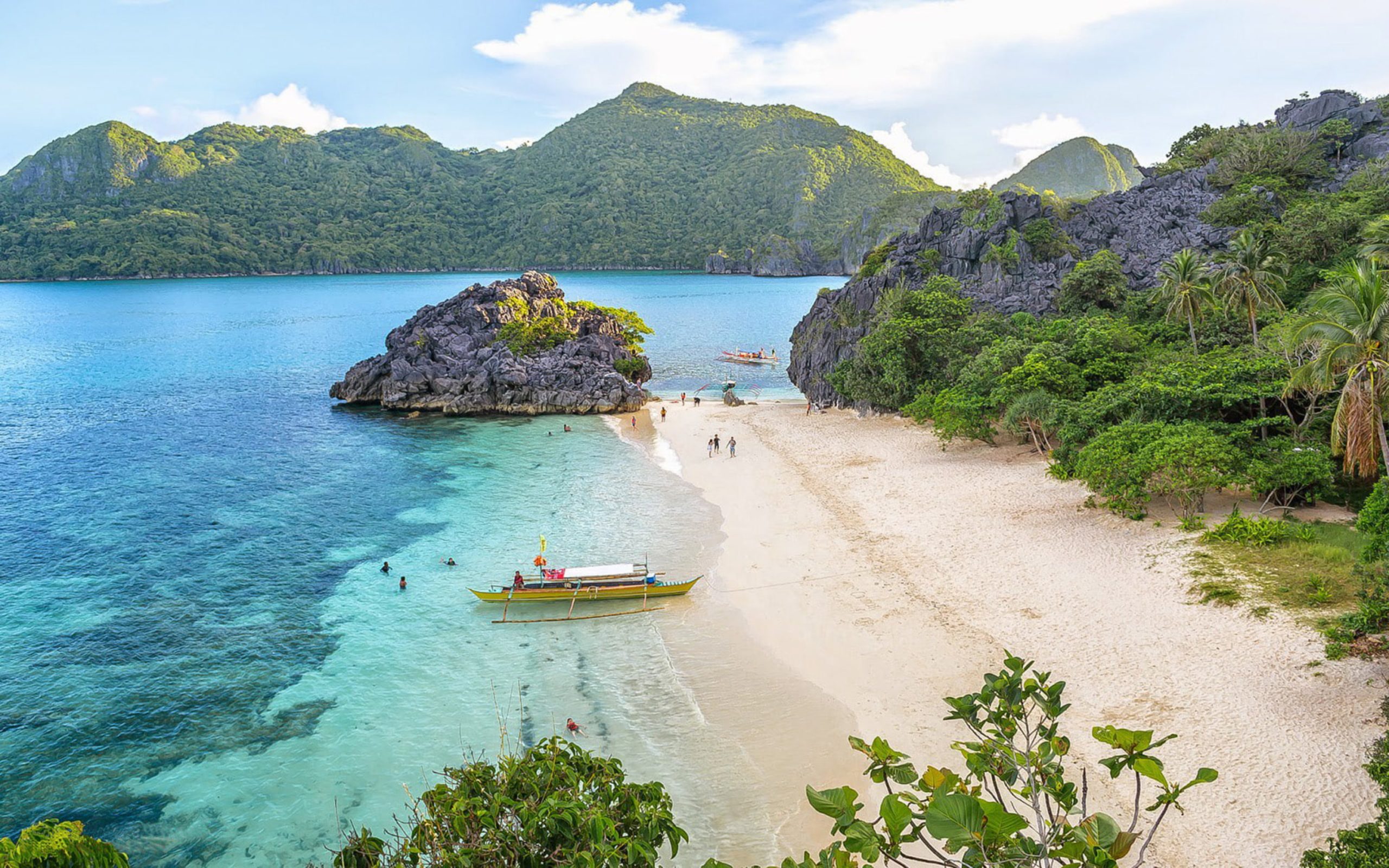 CARAMOAN ESCAPADE-CAMARINES SUR WATER SPORTS COMPLEX & NAGA CITY TOUR